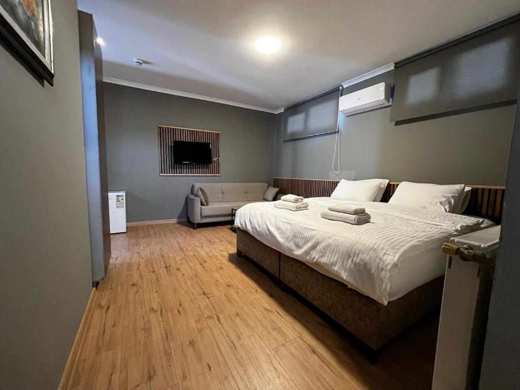 Akcayzeytin Otel ภายนอก รูปภาพ